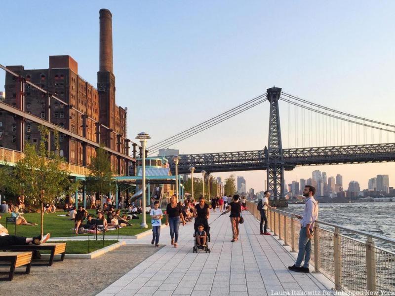 Apartamento Fawlty Towers In Williamsburg Nueva York Exterior foto